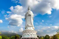 chua linh ung da nang